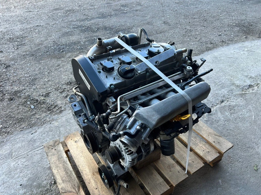 Preview of AUDI TT 1.8 AUQ A3 SEAT TOLEDO VOLKSWAGEN BORA SKODO - 89 Tkm - MOTOR KOMPLETT