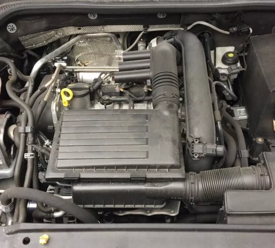 Preview of VOLKSWAGEN 1.4 TSi CZT CZTA VOLKSWAGEN JETTA - 69 Tkm - MOTOR UNKOMPLETT