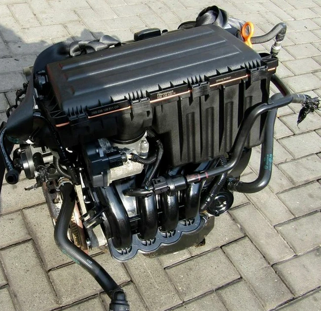 Preview of VOLKSWAGEN 1.4 16V CGG CGGA CGGB GOLF SKODA SEAT - 81 Tkm - MOTOR KOMPLETT