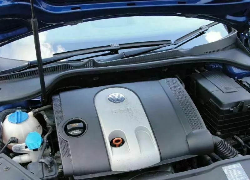 Vorschau von Volkswagen 1.6 FSI BLP Golf Touran Audi A3 - 84 Tkm - MOTOR UNKOMPLETT