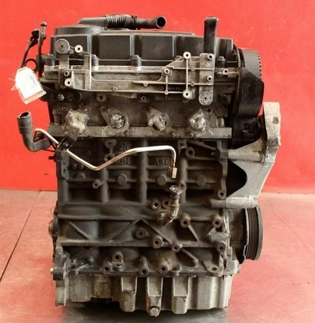 Preview of VOLKSWAGEN 2.0 TDI 16V BKP PASSAT - 57 Tkm - MOTOR UNKOMPLETT