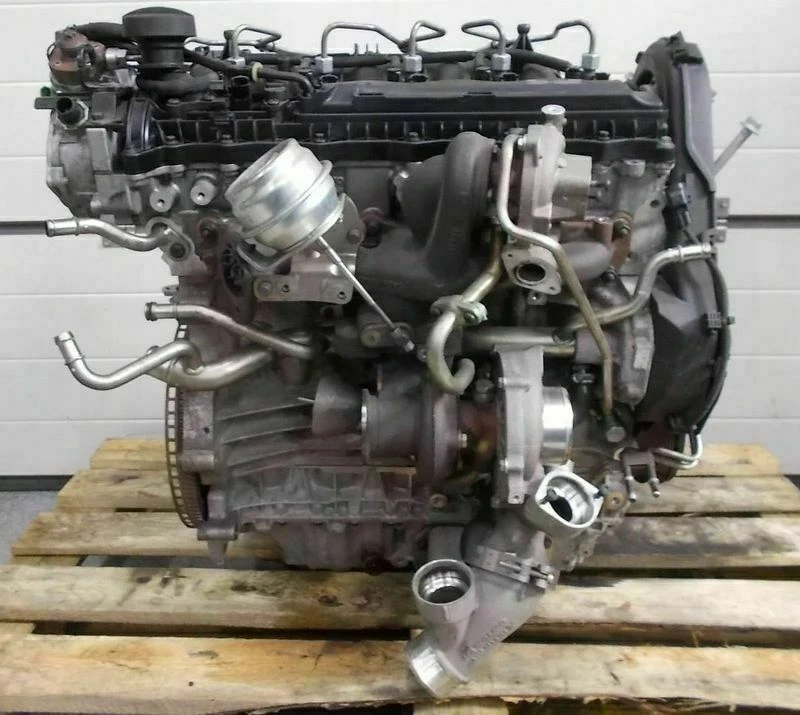 Vorschau von Volvo 2.4D D5244T21 S60 V60 XC60 - 55 Tkm - MOTOR UNKOMPLETT