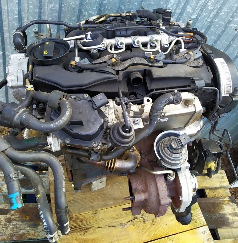 Preview of Audi 2.0 TDI CGLC A4 A5 Q5 A6 - 72 Tkm - MOTOR KOMPLETT