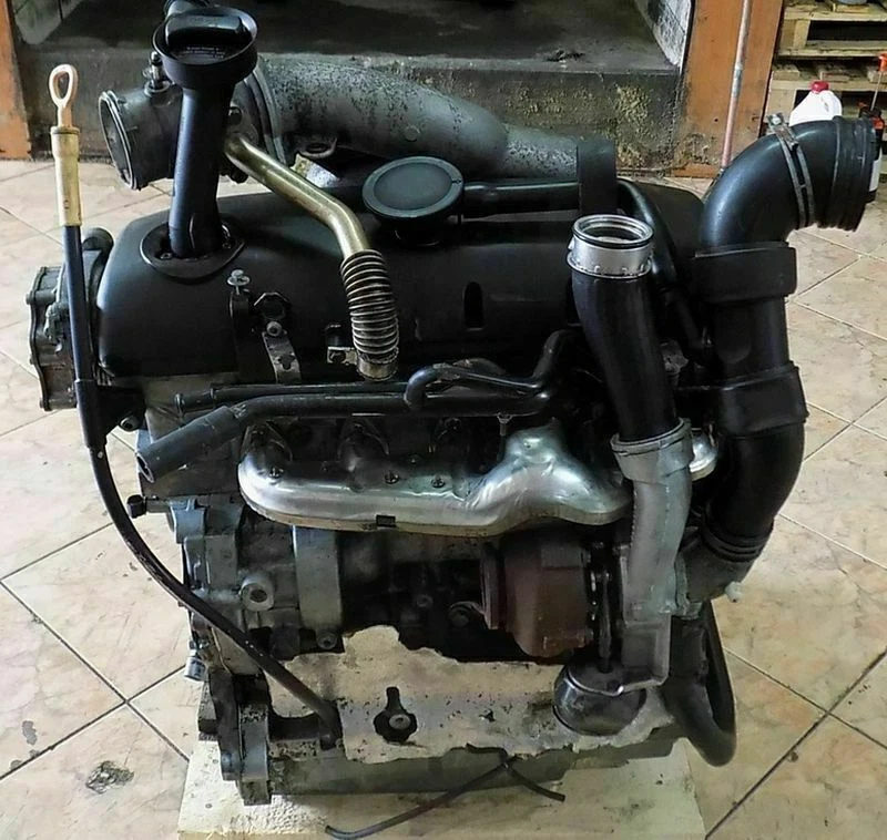 Vorschau von Volkswagen 2.5 TDI AXD T5 Multiva Transporter - 90 Tkm - MOTOR KOMPLETT