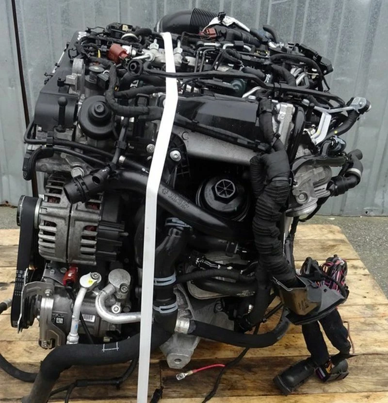 Preview of Audi 2.0 TDI DDD DDDA A6 Avant - 74 Tkm - MOTOR KOMPLETT