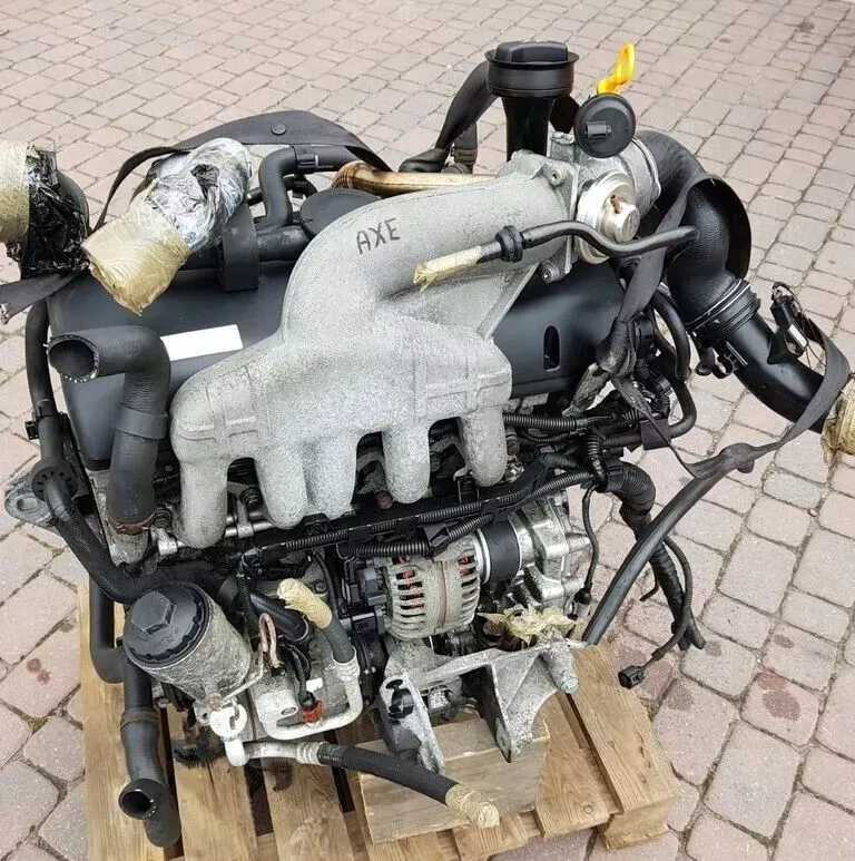 Vorschau von Volkswagen 2.5 TDI AXE T5 Multiva Transporter - 82 Tkm - MOTOR KOMPLETT