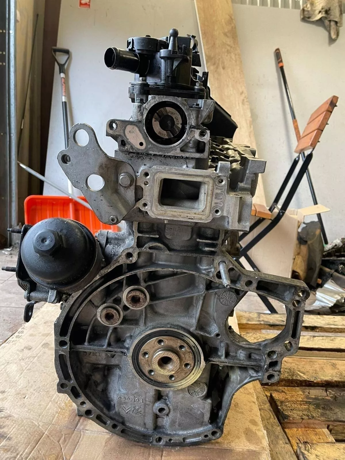 Vorschau von Citroen 1.6 HDI 9HR Berlingo C3 C4 - 63 Tkm - MOTOR UNKOMPLETT