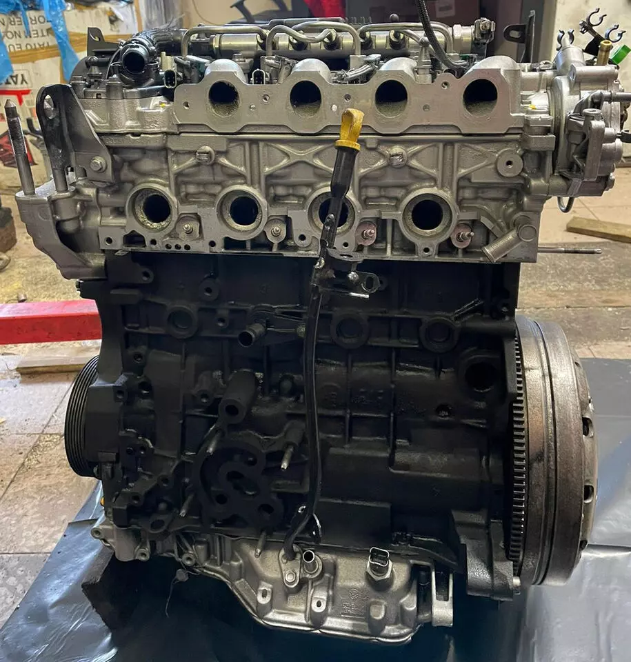 Vorschau von CITROEN 2.2 HDi 4HN CITROEN C-CROSSER Peugeot 4007 - 65 Tkm - MOTOR UNKOMPLETT