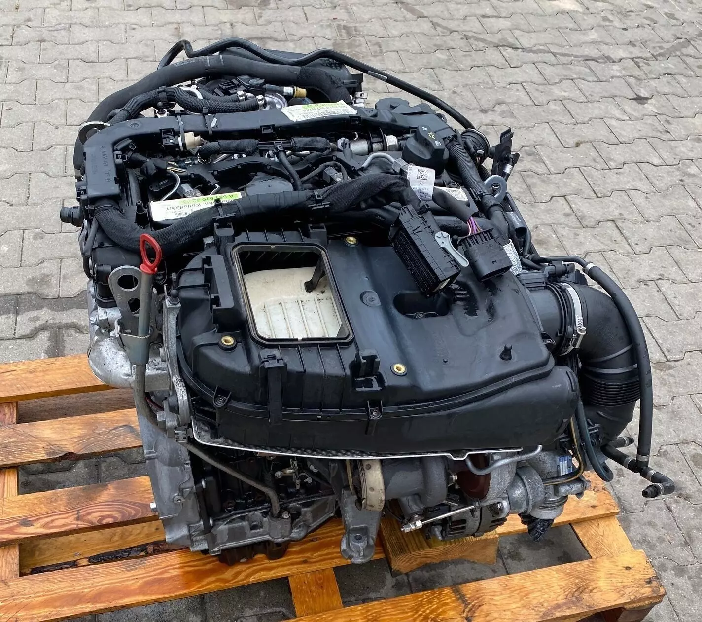 Preview of MERCEDES-BENZ 2.2CDI 651.924 E-KLASSE CLS - 67 Tkm - MOTOR UNKOMPLETT