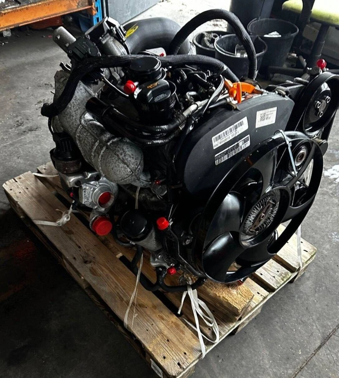 Vorschau von VOLKSWAGEN 2.5 TDI BJK Crafter - 69 Tkm - MOTOR KOMPLETT