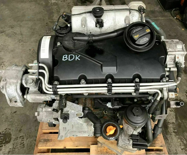 Preview of VOLKSWAGEN 2.0 SDI BDK BST GOLF V CADDY III - 59 Tkm - MOTOR UNKOMPLETT