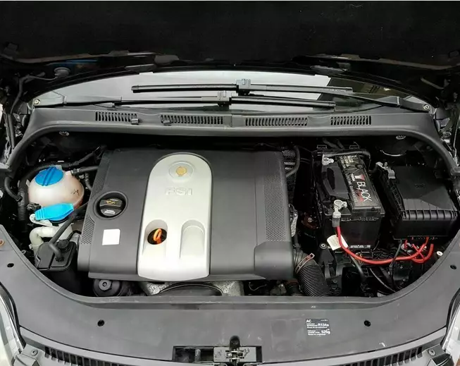 Preview of VOLKSWAGEN 1.6 FSI BLF EOS GOLF TOURAN AUDI SKODA - 64 Tkm - MOTOR KOMPLETT