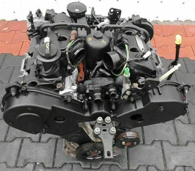 Preview of Peugeot 2.7 HDI UHZ 407 Citroen C5 C6 - 77 Tkm - MOTOR KOMPLETT