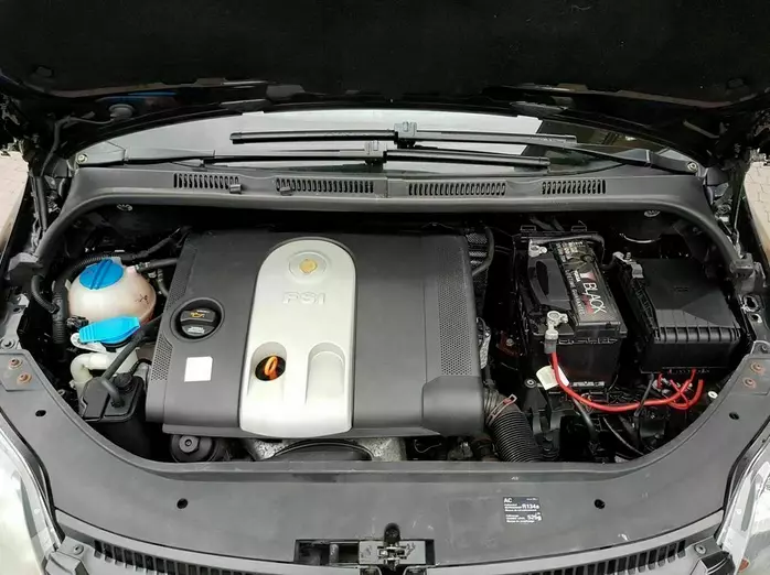 Preview of VOLKSWAGEN 1.6 FSI BLF EOS GOLF TOURAN AUDI SKODA - 95 Tkm - MOTOR UNKOMPLETT