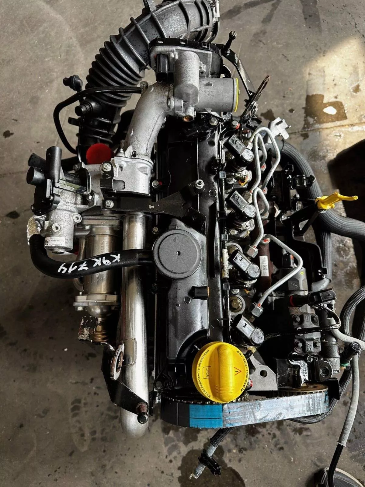 Preview of RENAULT 1.5 dCI K9K657 K9K 657 RENAULT SCENIC MEGANE - 80 Tkm - MOTOR KOMPLETT