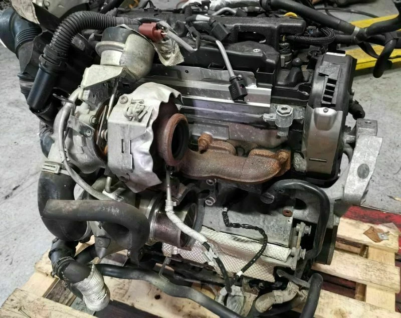 Vorschau von Volkswagen 2.0 TDI CRB Golf Audi A3 Skoda Octavia - 64 Tkm - MOTOR KOMPLETT