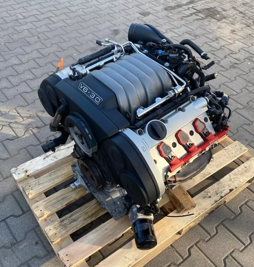 Preview of AUDI 3.0 ASN A4 A6 A8 - 66 Tkm - MOTOR UNKOMPLETT