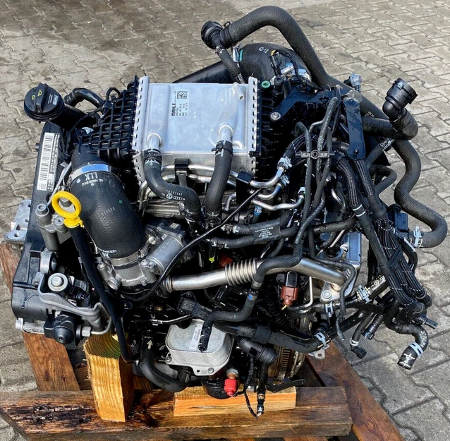 Vorschau von VOLKSWAGEN 2.0 TDI DAU DAUA DAUB CRAFTER MAN TGE - 94 Tkm - MOTOR KOMPLETT