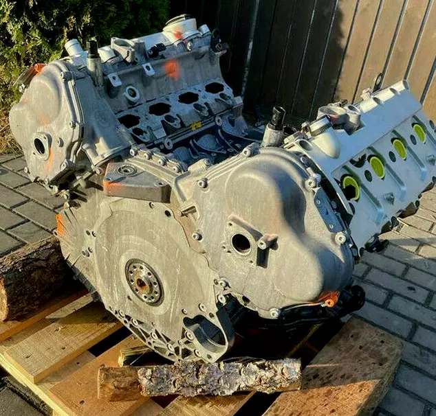 Preview of AUDI 4.2 FSI V8 BVJ A6 A8 - 75 Tkm - MOTOR UNKOMPLETT