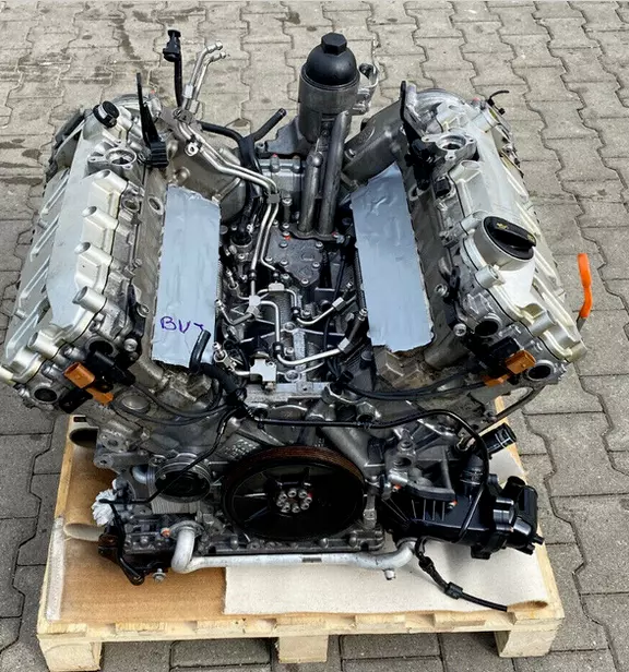 Preview of AUDI 4.2 FSI V8 BVJ A6 A8 - 70 Tkm - MOTOR UNKOMPLETT