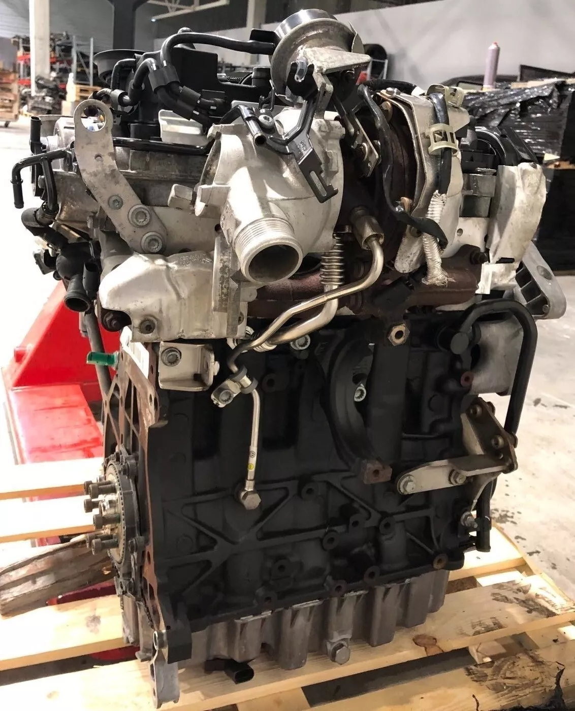 Vorschau von Volkswagen 2.0TDI CRM CRMB Seat Skoda - 67 Tkm - MOTOR KOMPLETT