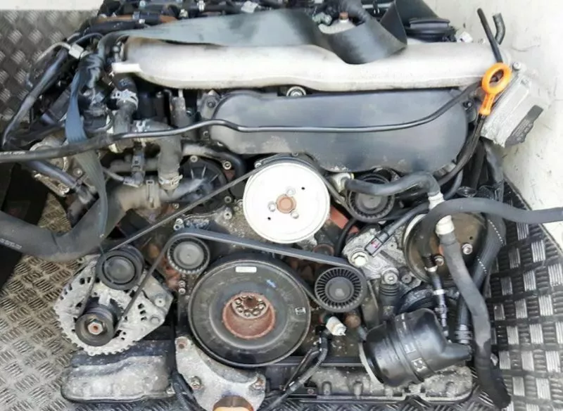 Vorschau von Volkswagen 3.0 TDI V6 CAR CARA Phaeton - 85 Tkm - MOTOR UNKOMPLETT