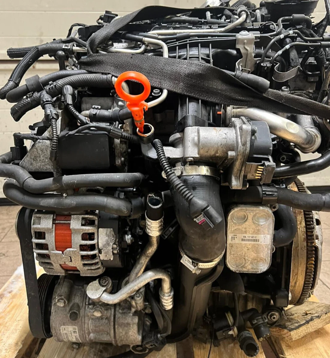 Vorschau von Volkswagen 1.6 TDI CAYC Audi Seat Skoda - 75 Tkm - MOTOR KOMPLETT