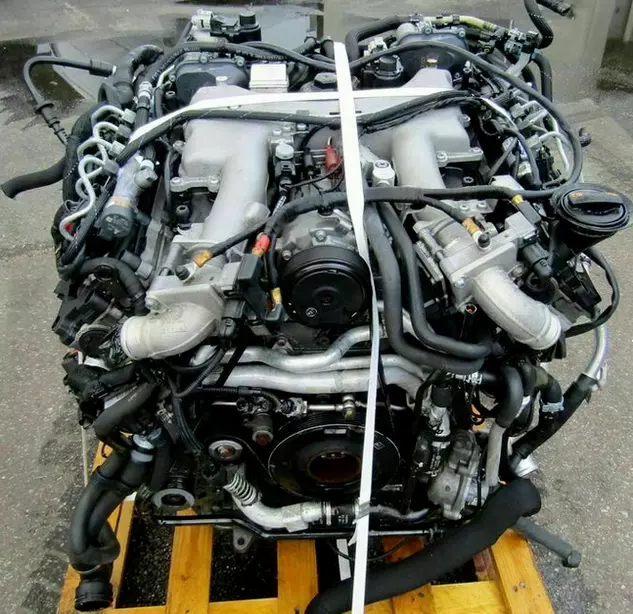 Preview of AUDI 4.2 TDI CCF CCFA CCFC AUDI Q7 - 68 Tkm - MOTOR UNKOMPLETT