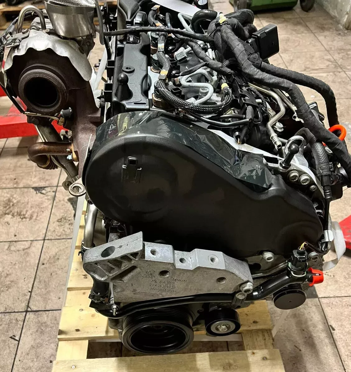 Vorschau von Volkswagen 2.0 TDI CFF CFFA CFFB - 74 Tkm - MOTOR KOMPLETT