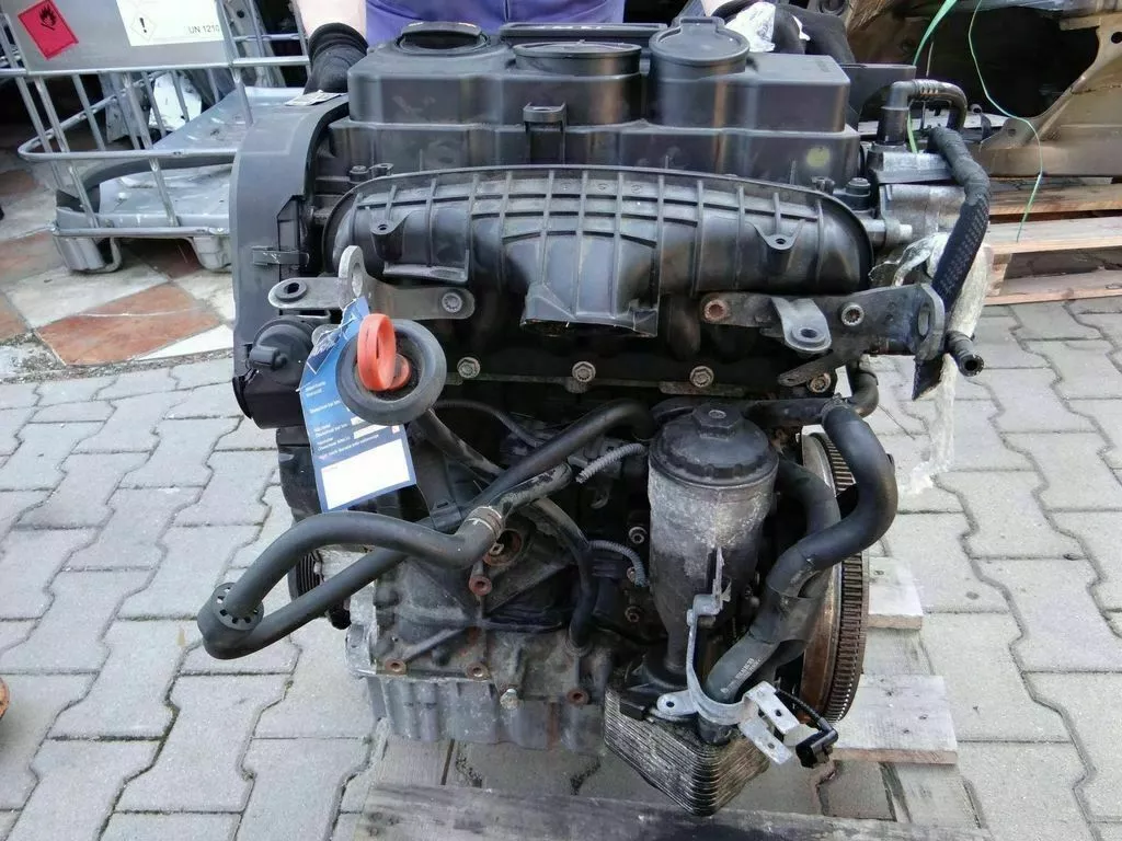 Vorschau von Volkswagen 2.0 TDI BMN Seat Skoda - 74 Tkm - MOTOR KOMPLETT