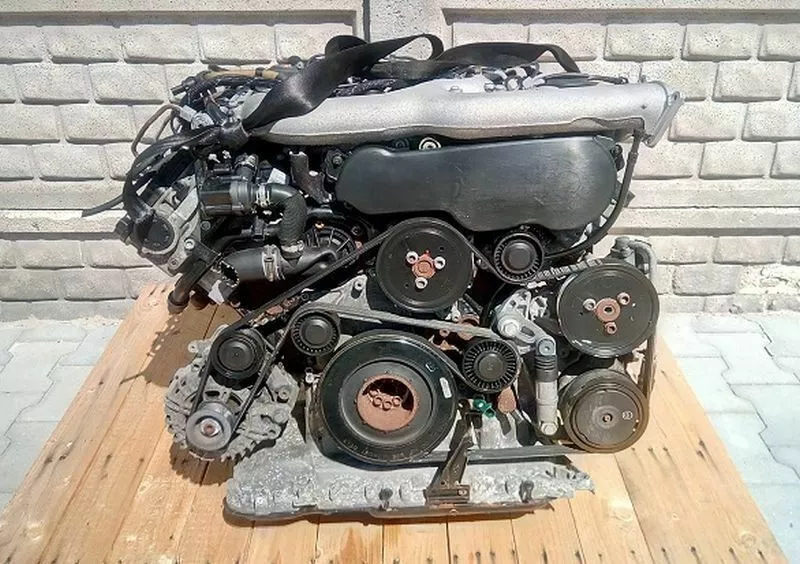 Vorschau von Volkswagen 3.0 TDI CAS CASA Touareg Audi Q7 - 62 Tkm - MOTOR KOMPLETT