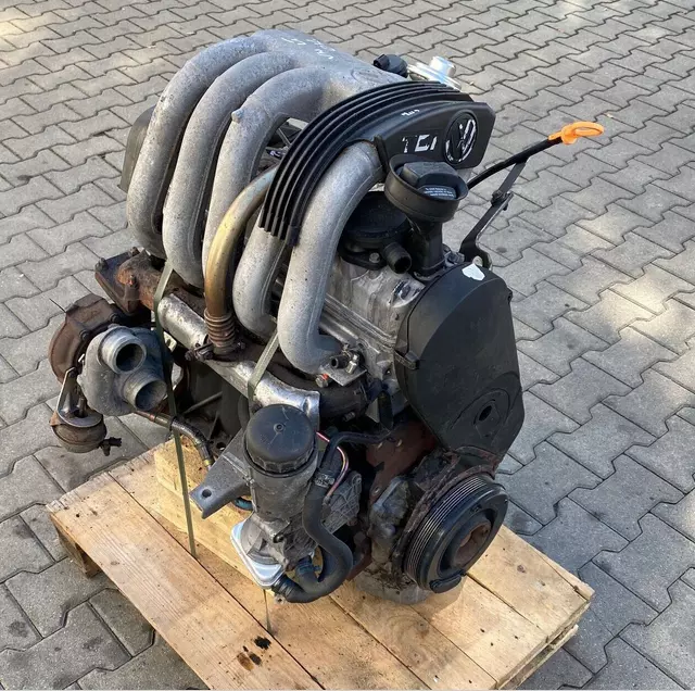 Vorschau von VOLKSWAGEN 2.5 TDI AVR VOLKSWAGEN LT-28-35 LT-28-46 - 91 Tkm - MOTOR UNKOMPLETT