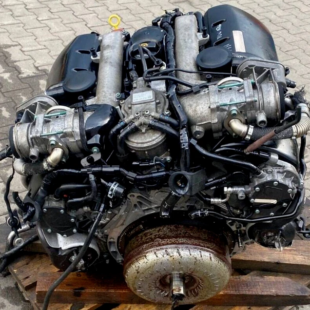 Vorschau von VOLKSWAGEN 5.0 V10 TDI AYH TOUAREG - 93 Tkm - MOTOR KOMPLETT