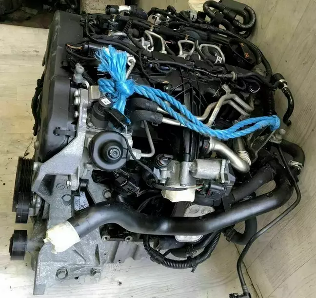 Preview of AUDI 2.0 TDI CJC CJCA A4 A5 Q5 - 73 Tkm - MOTOR KOMPLETT
