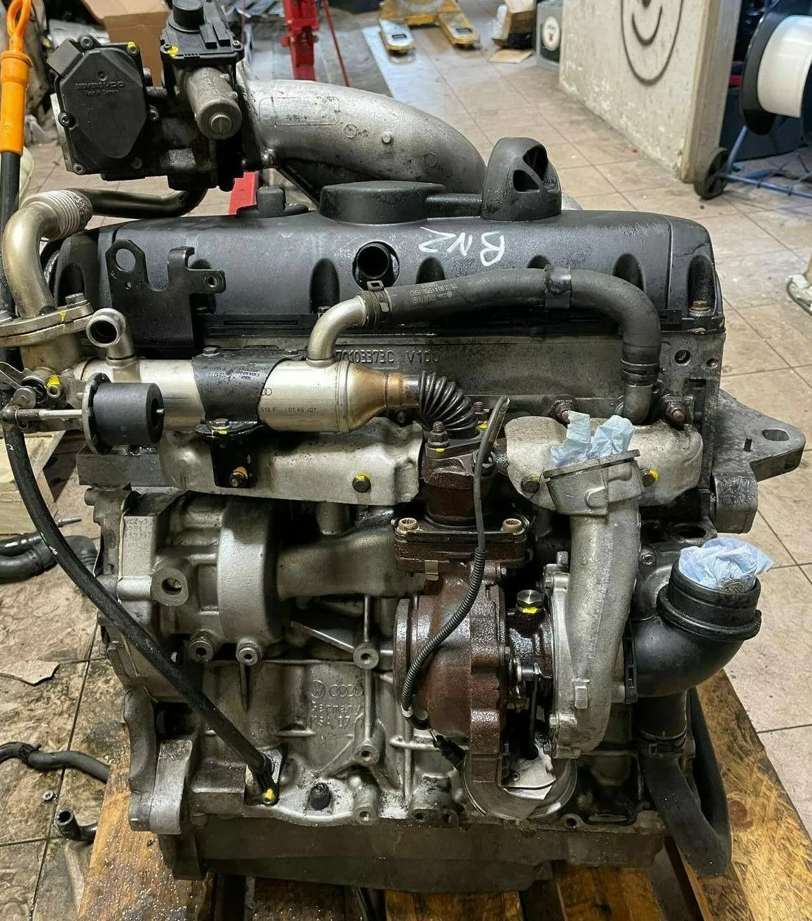 Vorschau von Volkswagen 2.5 TDI BNZ T5 Transporter Multivan - 90 Tkm - MOTOR KOMPLETT