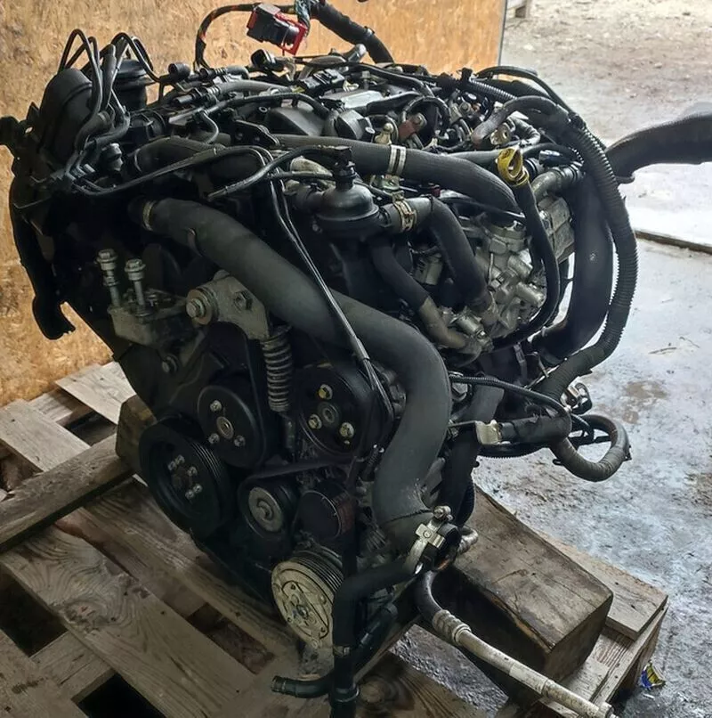 Vorschau von Citroen 3.0D DT20C C5 III C6 Peugeot 407 - 65 Tkm - MOTOR KOMPLETT