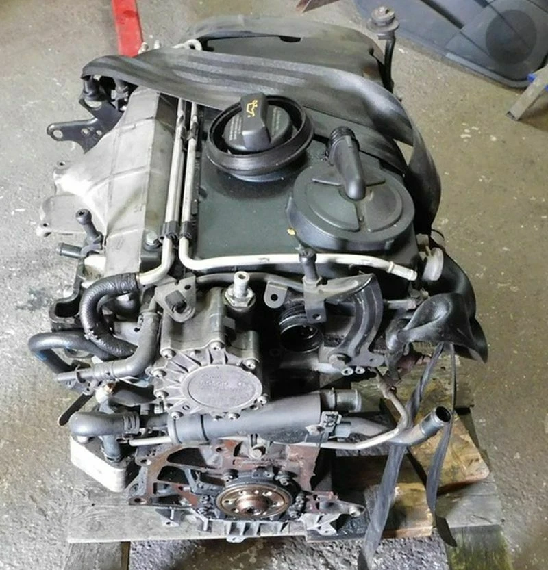 Vorschau von Volkswagen 2.0 TDI BDK Audi Seat Skoda - 69 Tkm - MOTOR KOMPLETT