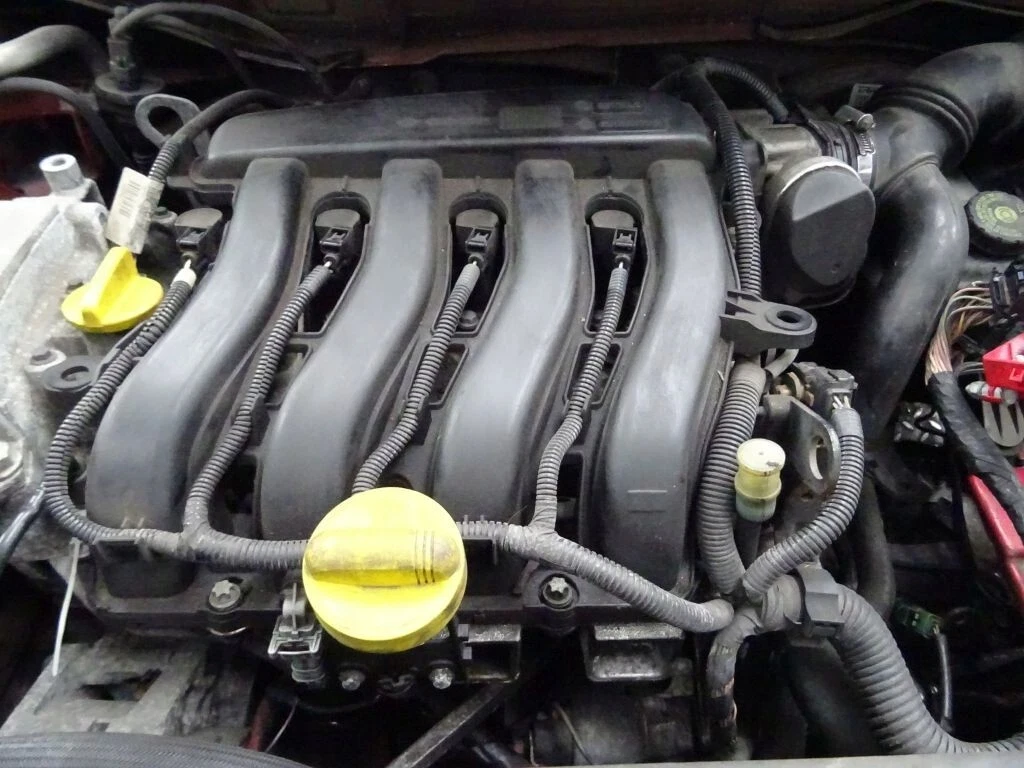 Preview of Renault 1.6 K4M 766 Megane II Scenic II - 81 Tkm - MOTOR UNKOMPLETT